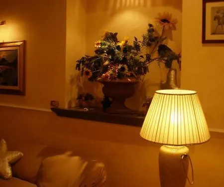 Lento Ξενοδοχείο 3*