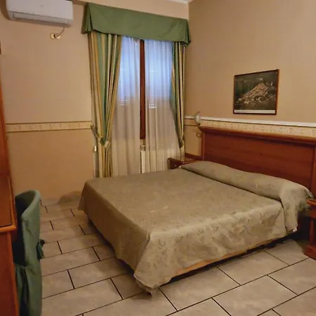 Hotell Lento Melito di Napoli