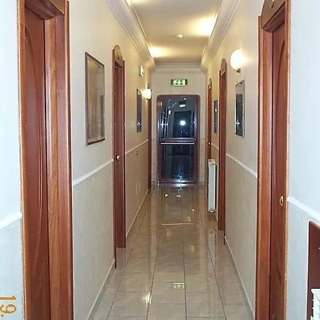 Ξενοδοχείο Lento 3*