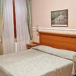 Otel Lento